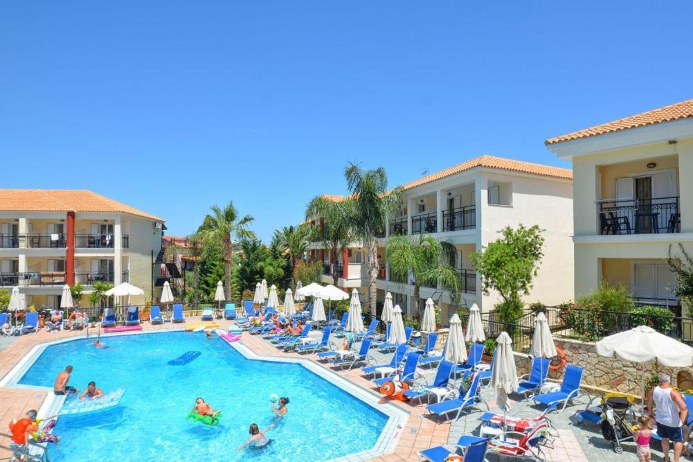 Red Rose Garden Apartment Tsilivi  Exterior photo