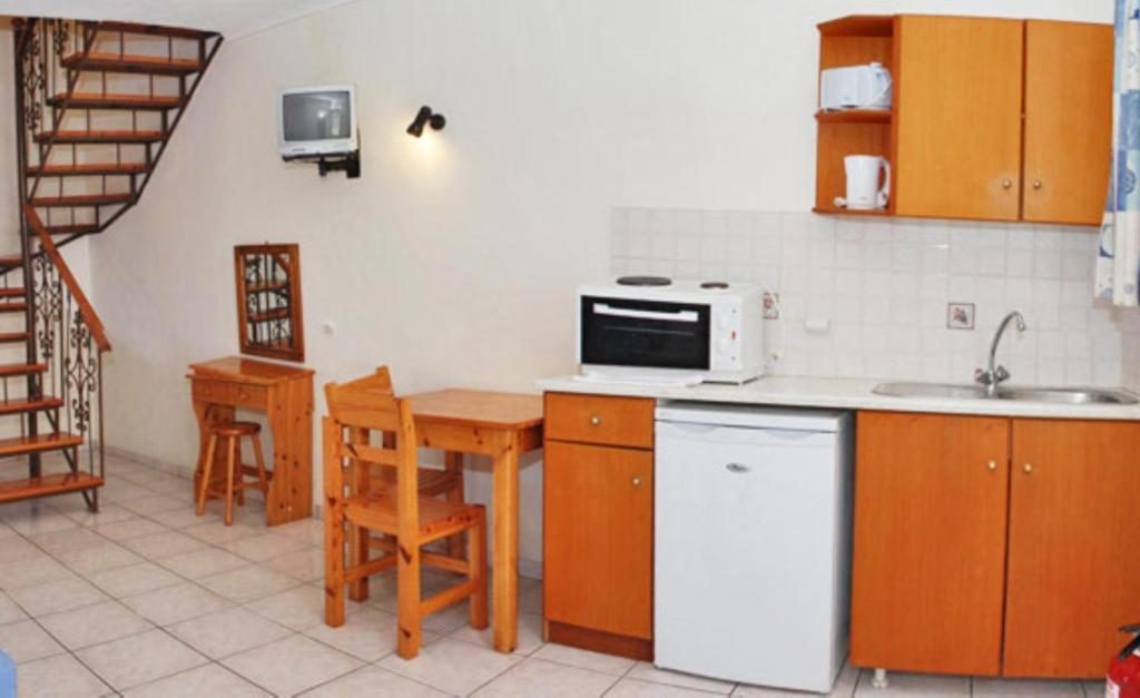 Red Rose Garden Apartment Tsilivi  Room photo